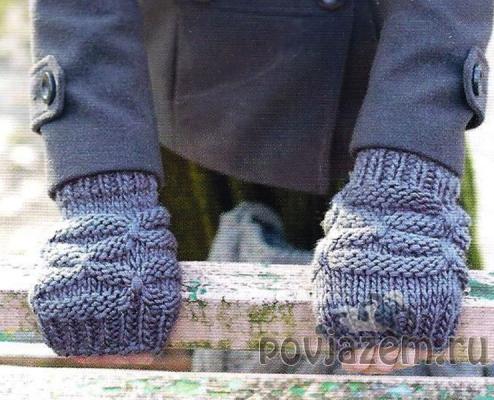 Сумка спицами и митенки