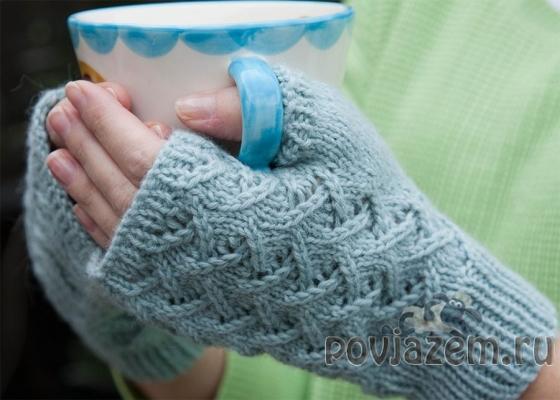 Митенки спицами