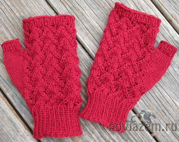Митенки спицами